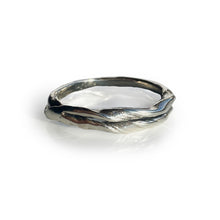 Indlæs billede til gallerivisning ShinyWave V7 -Unika-fingerring i Sterling sølv
