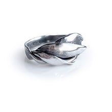 Indlæs billede til gallerivisning ShinyWave V8 -Unika-fingerring i Sterling sølv
